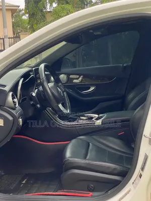 2016 Mercedes-Benz C300 Luxury 4Matic Sedan