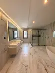 8-Bedroom Detached Duplex a Maitama, Abuja don Siyasa - 4