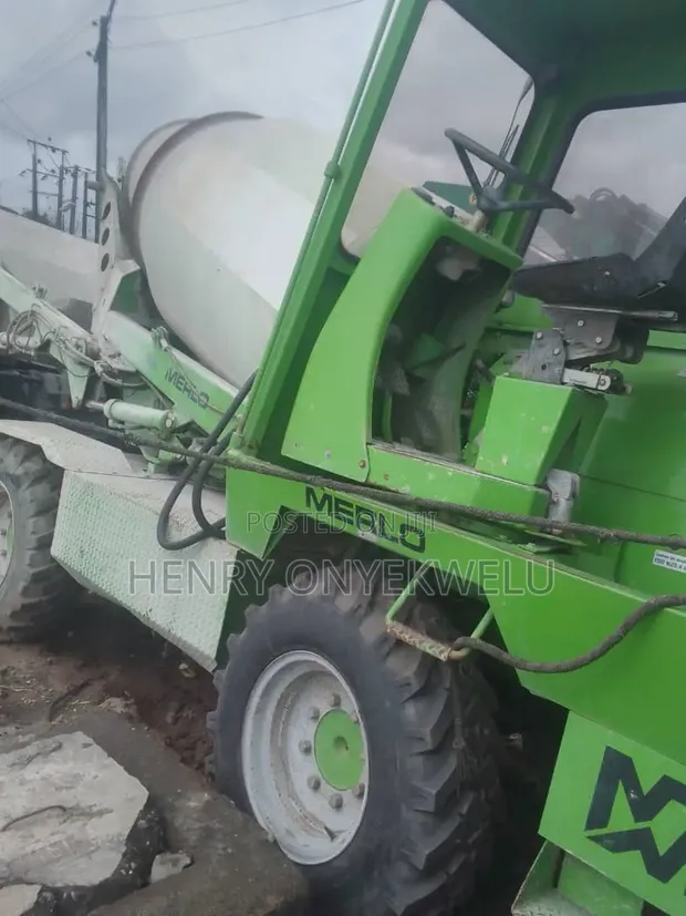 Aichi 4 Cubic Stationary Concrete Mixer (Foreign Used) - 1
