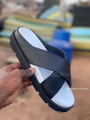 Olasphere Footwear Luxury Palm Slippers