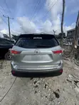 Toyota Highlander 2016 Silver - 1