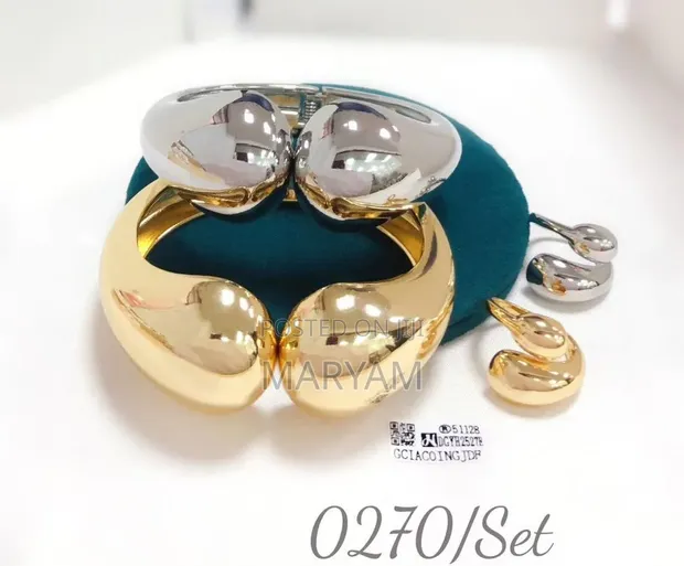 Chunky Teardrop Bangle da Kayan Kunnen Sa - 1