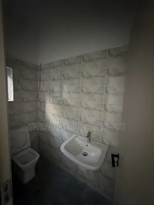 Office/Shop Space for Rent in Wuse Banex, Abuja