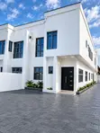 Gidan 6-Bedroom tare da 2-Bedroom Terrace a Westwood Estate, Ajah - 2