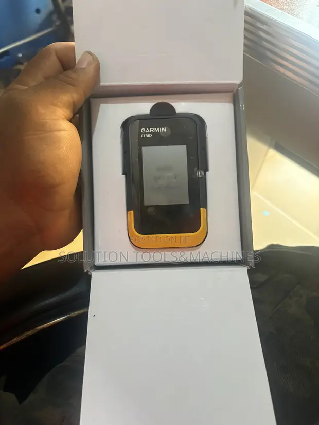 Garmin eTrex SE Handheld GPS Navigator - 1