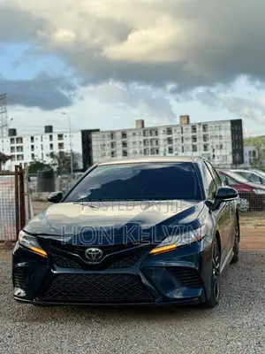 2018 Toyota Camry XSE V6 - Foreign Used