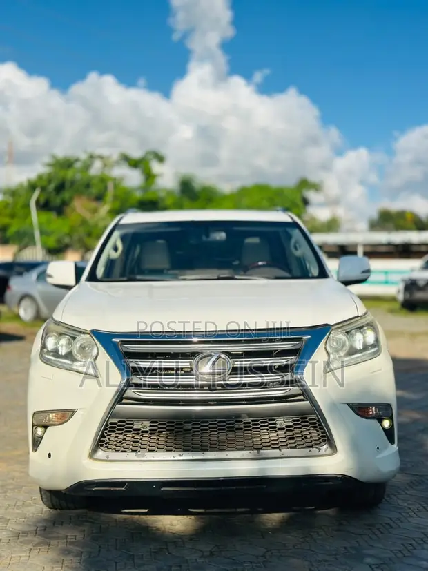 Lexus GX 2015 White - 1