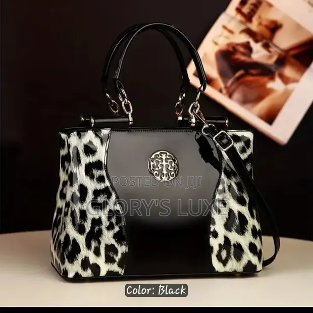 Elegant Black Leopard Print Handbag - 1