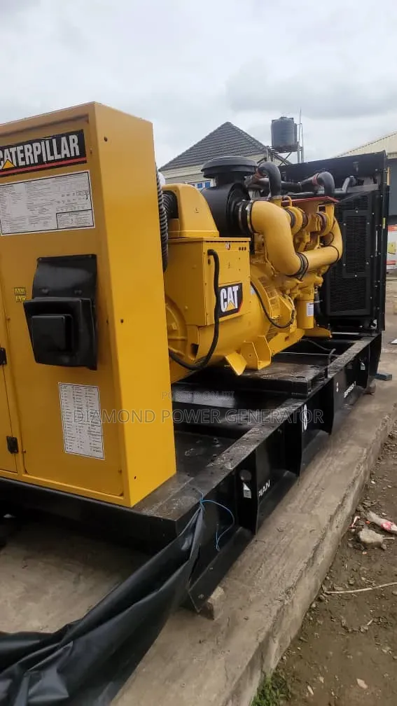 650kVA CAT Diesel Generator (Na Amfani) - 1