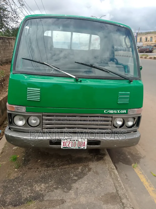 Nissan Cabstar Mini Truck - Used - 1