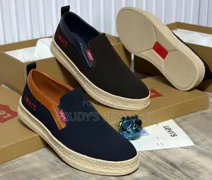 Levi's Men's Quality Leather Loafers - Size 40-44