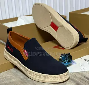 Takalman Hannu na Maza na Levi's masu Inganci - Girma 40-44
