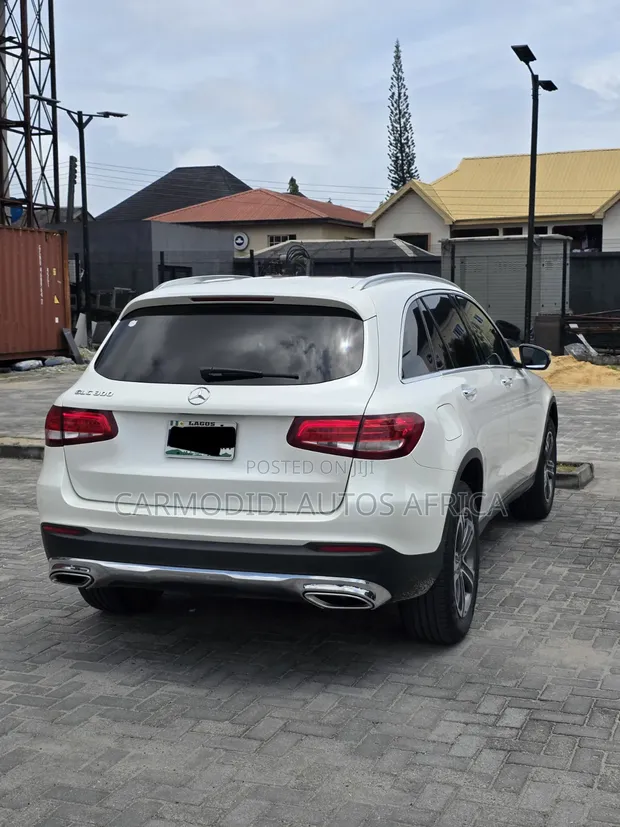 Mercedes-Benz GLC-Class 2017 White - 1