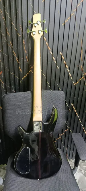 Fender 4-String Electric Bass Guitar