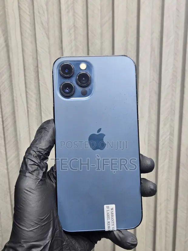 Apple iPhone 12 Pro Max 256GB Grey - 1