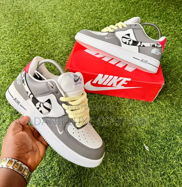 Nike AF1 x The North Face - Grey - 1