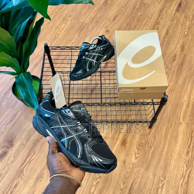 Asics Gel Kahana "Black Silver" Sneakers - 1