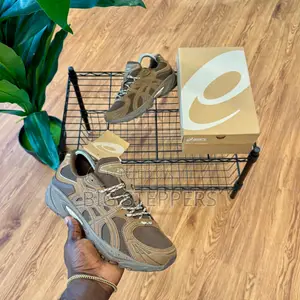 Asics Gel Kahana Sneakers - Brown Storm