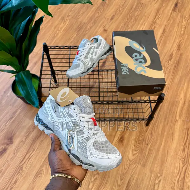 Asics Gel Kayano 12.1 Glacier Grey Sneakers - 1