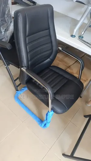 Boss Executive Office Visitor Chair - Black