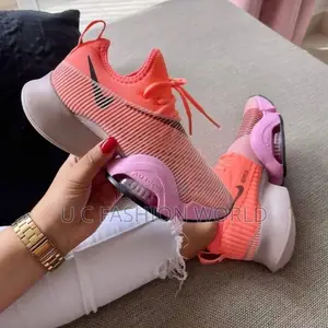 Nike Zoom Sneakers masu inganci