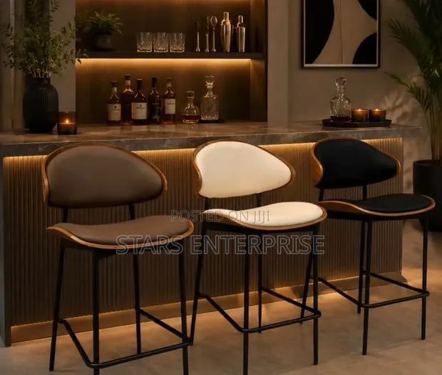 Home Interiors Bar Stool / Modern High Stool - 1
