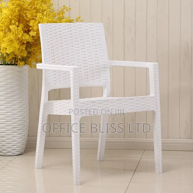 Malibu Premium PP Chair - White - 1