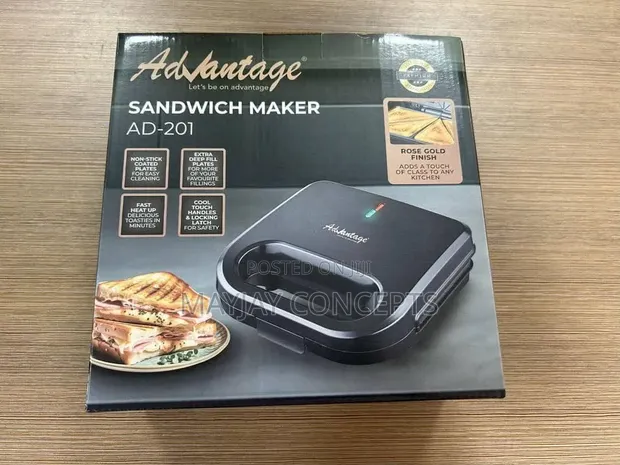 Advantage AD-201 Sandwich Maker with Deep Fill Plates - 1