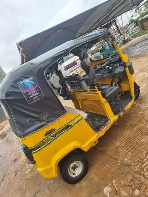 TVS XL 100 Motar Kwangila 2022 Ja