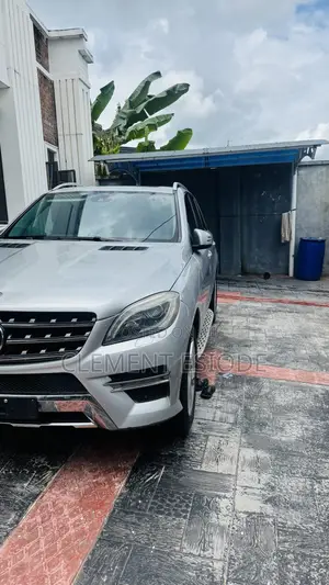 2015 Mercedes-Benz ML350 4MATIC SUV