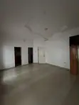 Gidan Kwalba 1 Bedroom don Sawa a Lekki Phase 1 - 2