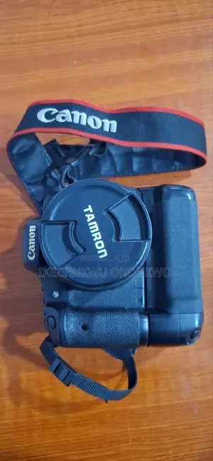 Canon EOS 7D DSLR Camera (UK Used)