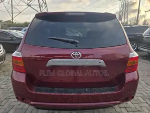 2009 Toyota Highlander Limited Red