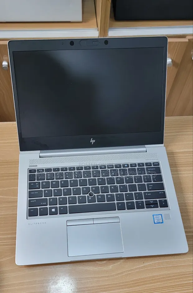 Laptop HP EliteBook 830 G6 - Core i5, 8GB RAM, 256GB SSD - 1