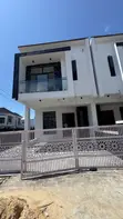 Gidan 4 Bedroom Semi-Detached da BQ don haya a Ikota, Lekki - 5