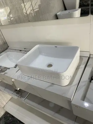 Lavida Executive Marble Calacatta White Basin tare da Madubi