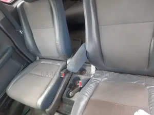 Honda Element 2004 Grey
