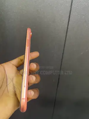 Apple iPhone XR 128GB Orange (UK Amfani)