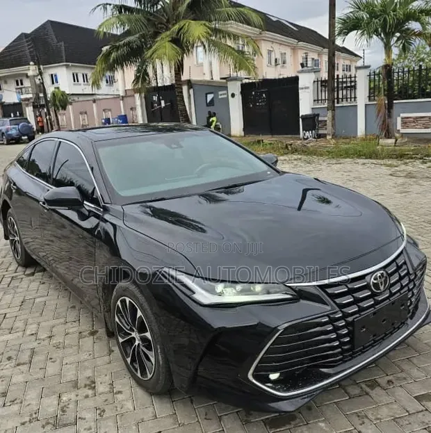 2023 Toyota Avalon Limited - 1