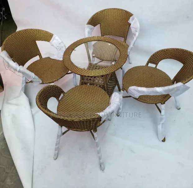 Rattan 4-Seater Garden Chair - 1