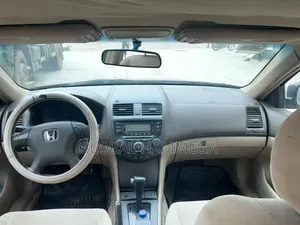 Honda Accord 2004 Black