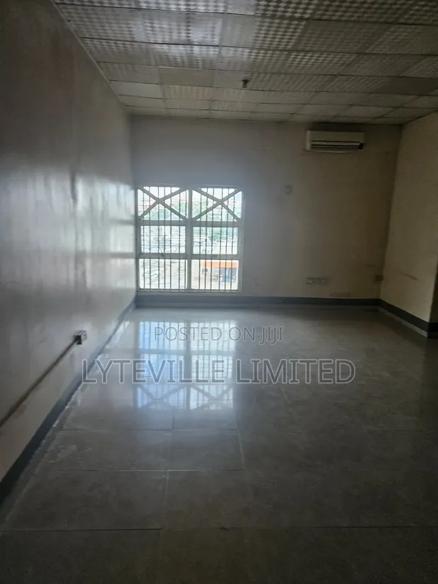 Wurin Aiki don Sawa, 56sqm, Jabi - 1