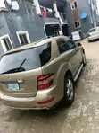 Mercedes-Benz ML 350 4Matic 2010 Gold - 2