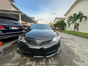 Toyota Camry SE Sedan 2013 - Wadda Aka Shigo Da Ita