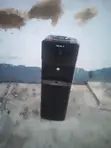 Maxi Ruwan Zafi & Sanyi Dispenser - 1