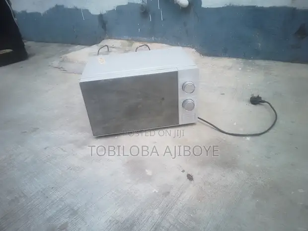 Hisense Microwave Oven - 1