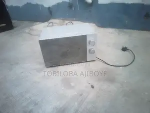 Hisense Microwave Oven