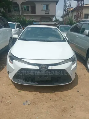 2020 Toyota Corolla White