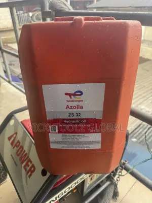 TotalEnergies Azolla ZS 32 Hydraulic Fluid ISO VG 32