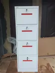 Babban Karfe 4-Drauwar Filing Cabinet Mai Rabin Rabin - 2